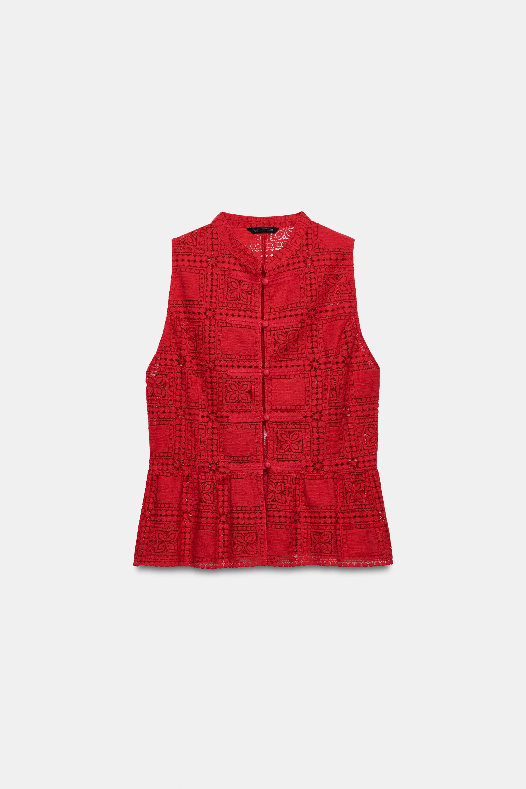GUIPURE LACE TOP WITH FIREMAN CLASPS